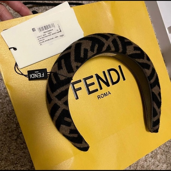 FENDI HEADBAND - Picture 1 of 4